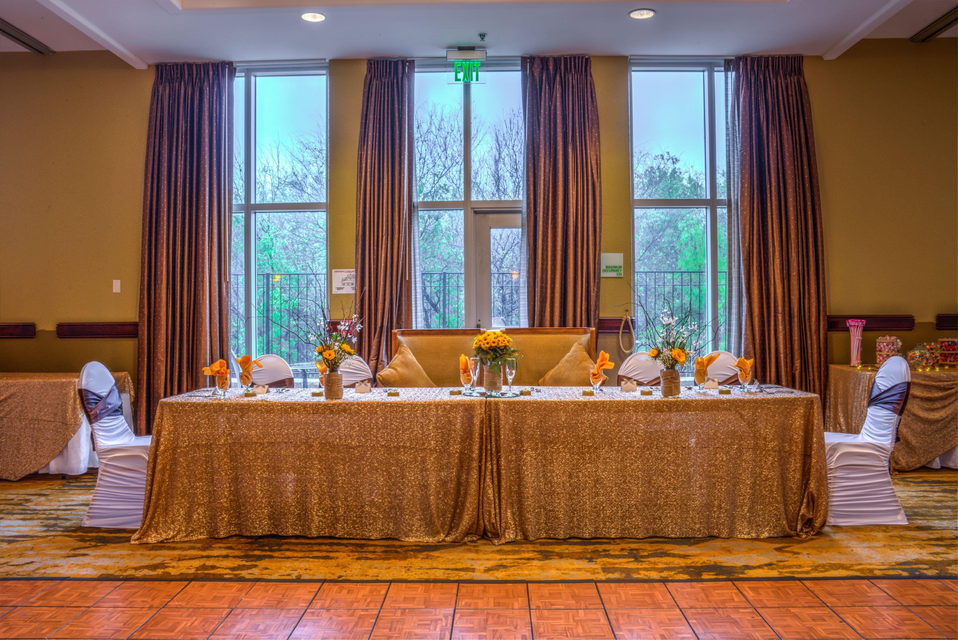 Holiday Inn San Antonio Northwest- Seaworld Area By Ihg Экстерьер фото