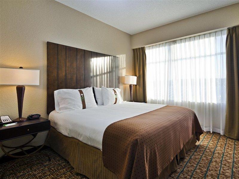 Holiday Inn San Antonio Northwest- Seaworld Area By Ihg Экстерьер фото