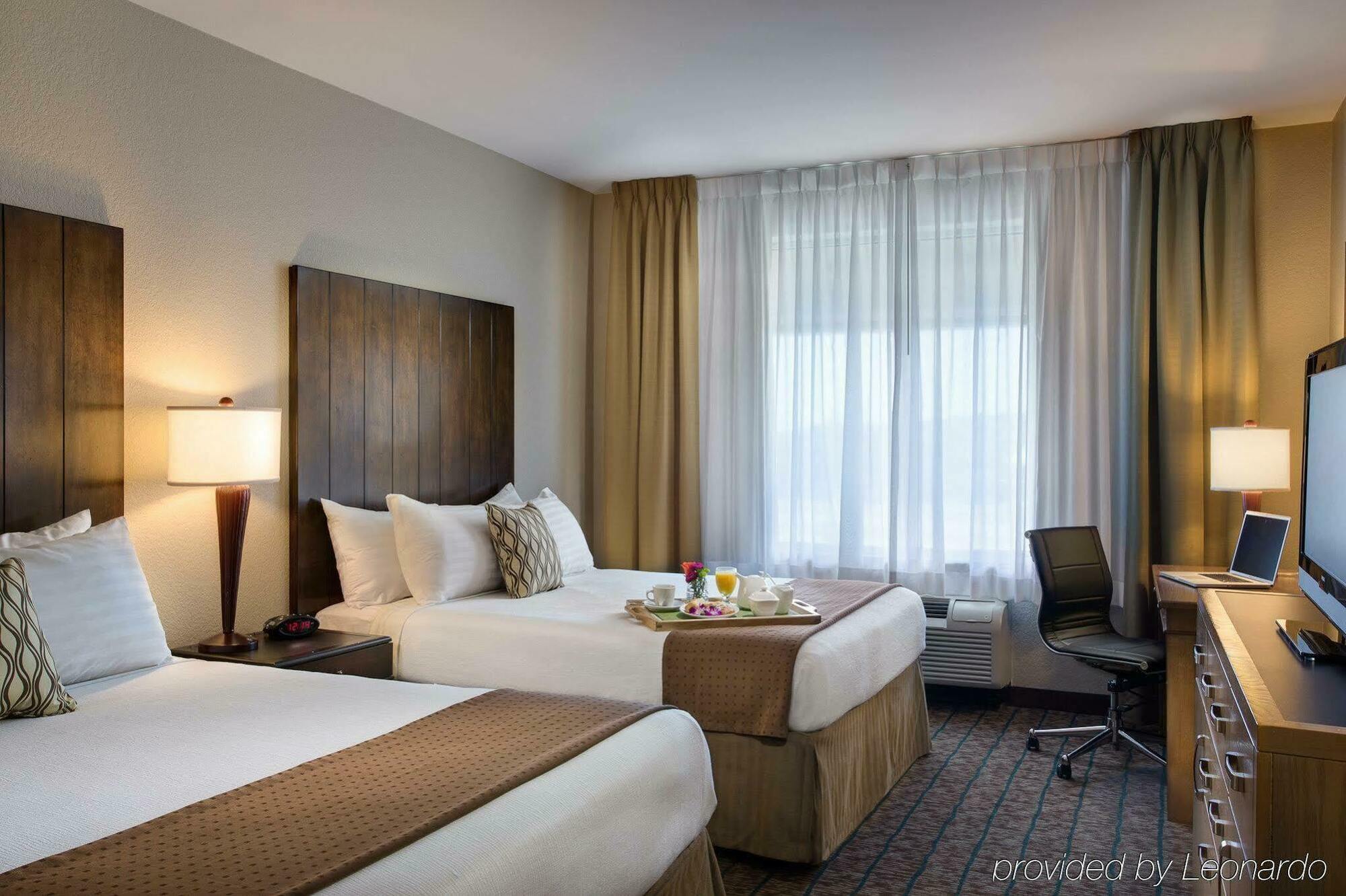 Holiday Inn San Antonio Northwest- Seaworld Area By Ihg Экстерьер фото